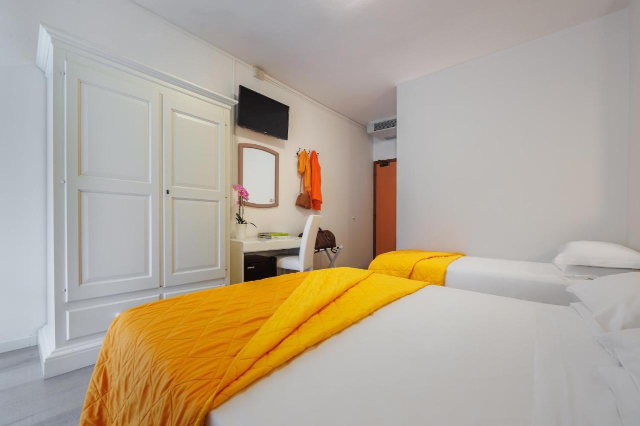 Hungaria Hotel